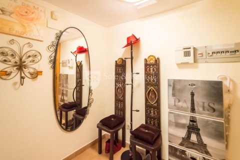 Talo myytävänä Lloret de Mar, Girona, Espanja, 8 makuuhuonetta, 110 m2 No. 166414 - kuva 15