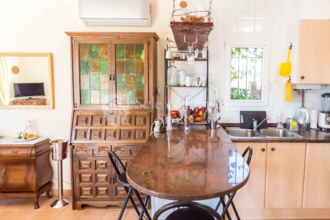 Talo myytävänä Lloret de Mar, Girona, Espanja, 8 makuuhuonetta, 110 m2 No. 166414 - kuva 9