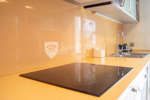 Huoneisto myytävänä Tossa de Mar, Girona, Espanja, 3 makuuhuonetta, 77 m2 No. 166413 - kuva 12