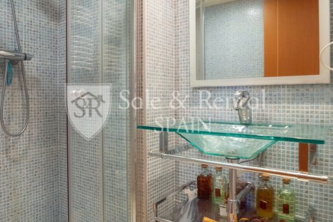 Huoneisto myytävänä Tossa de Mar, Girona, Espanja, 3 makuuhuonetta, 77 m2 No. 166413 - kuva 29