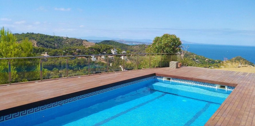 Сasa en Begur, Gerona, España 4 dormitorios, No. 141200