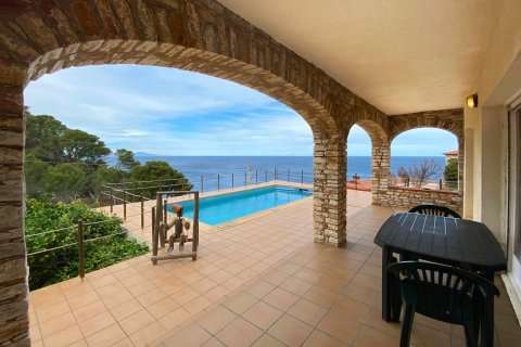House for sale in Begur, Girona, Spain 4 bedrooms, No. 141202 - photo 3