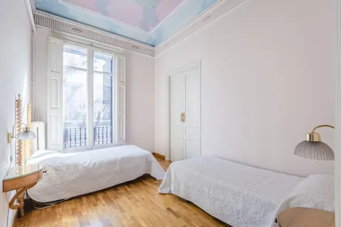 Apartamento en venta en Barcelona, España 3 dormitorios, No. 141204 - foto 14