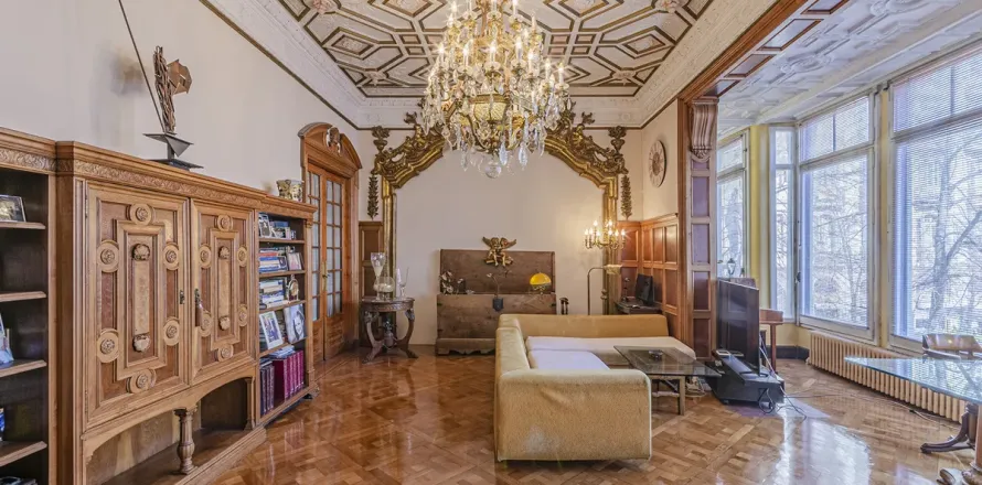 Apartamento en Barcelona, España 3 dormitorios, No. 141204