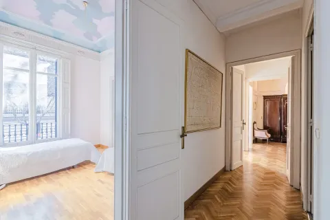 Apartamento en venta en Barcelona, España 3 dormitorios, No. 141204 - foto 13