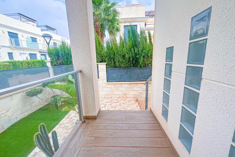 Villa zum Verkauf in La Zenia, Alicante, Spanien 5 Schlafzimmer, 296 m2 Nr. 168765 - Foto 30