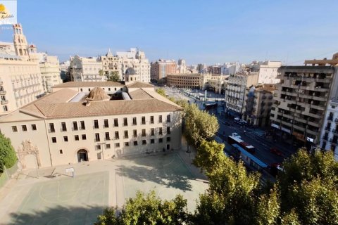 Продажа пентхауса в Валенсия, Испания 2 спальни, 162м2 №168761 - фото 3