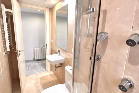 Продажа пентхауса в Валенсия, Испания 2 спальни, 162м2 №168761 - фото 19