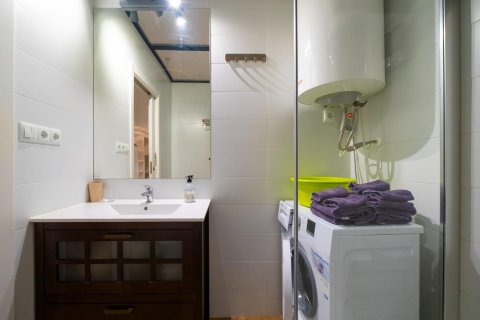 Huoneisto vuokrattavana Alicante, Espanja, 1 makuuhuone, 90 m2 No. 165449 - kuva 9