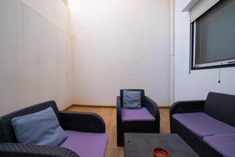 Huoneisto vuokrattavana Alicante, Espanja, 1 makuuhuone, 90 m2 No. 165449 - kuva 16