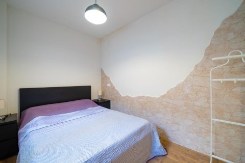 Huoneisto vuokrattavana Alicante, Espanja, 1 makuuhuone, 90 m2 No. 165449 - kuva 14