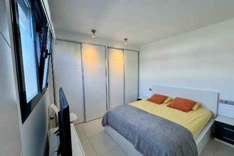 Apartment à vendre à Torrevieja, Alicante, Espagne, 2 chambres, 60 m2 No. 165589 - photo 9