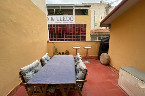 Commercial property à vendre à Alicante, Espagne, 21 chambre, 427 m2 No. 165675 - photo 2