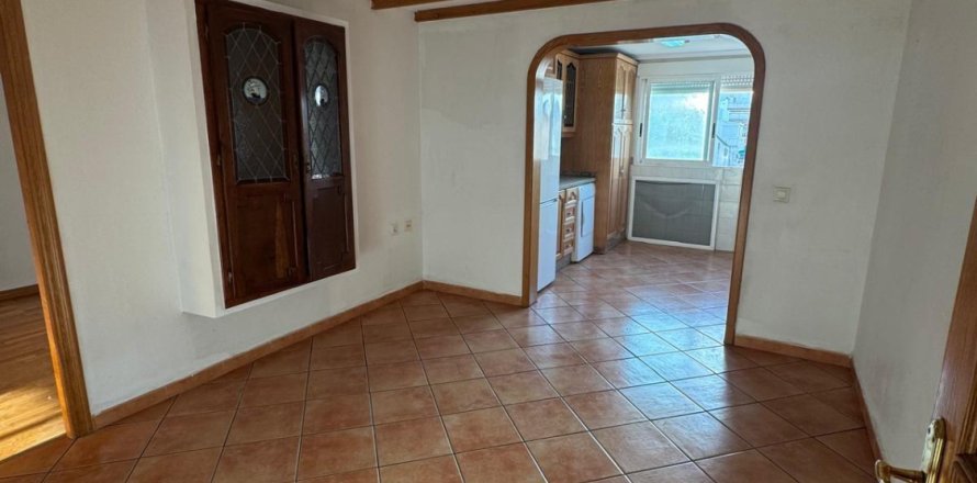 Apartment in Torrevieja, Alicante, Spain 3 bedrooms, 121 sq.m. No. 165674