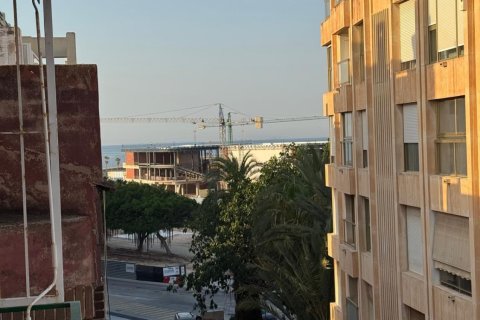 Apartment for sale in Torrevieja, Alicante, Spain 3 bedrooms, 121 sq.m. No. 165674 - photo 13