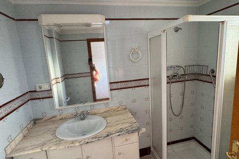 Apartment for sale in Torrevieja, Alicante, Spain 3 bedrooms, 121 sq.m. No. 165674 - photo 11