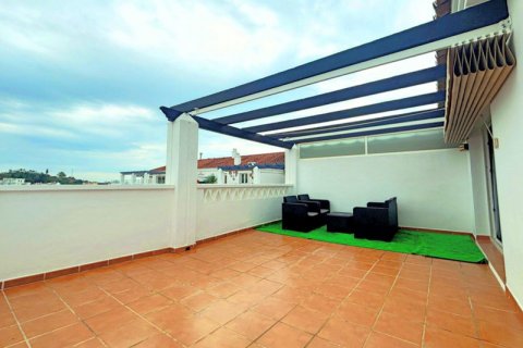 Penthouse for sale Nueva Andalucia, Malaga, Spain 1 bedroom, 70 sq.m. No. 109581 - photo 19