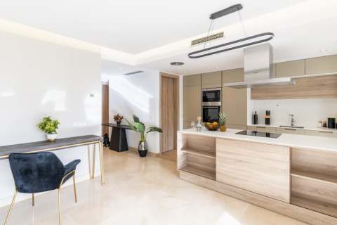 Apartment for sale Benahavis, Malaga, Spain 3 bedrooms, 178 sq.m. No. 109589 - photo 5