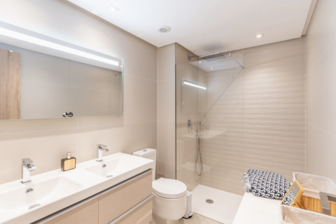 Apartment for sale Benahavis, Malaga, Spain 3 bedrooms, 178 sq.m. No. 109589 - photo 7
