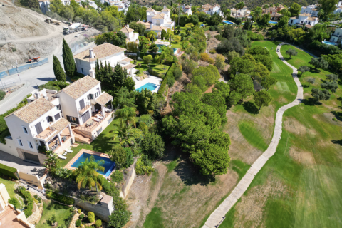 Villa à vendre Benahavis, Malaga, Espagne, 5 chambres, 580 m2 No. 109588 - photo 4