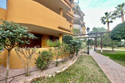 Bungalow w Punta Prima, Alicante, Hiszpania 2 sypialnie, 101 mkw. nr 152202 – zdjęcie 8