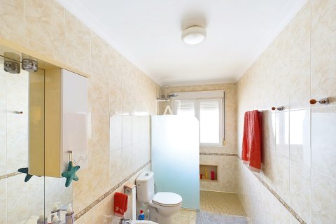 Продажа виллы в Пинар де Камповерде, Аликанте, Испания 5 спален, 255м2 №152208 - фото 28