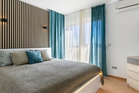 Kamienica w Villamartin, Alicante, Hiszpania 3 sypialnie, 87 mkw. nr 152206 – zdjęcie 9