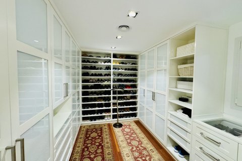 Apartment for sale in Torrevieja, Alicante, Spain 3 bedrooms, 131 sq.m. No. 152204 - photo 19