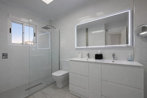 Kamienica w Alicante, Hiszpania 2 sypialnie,  nr 152203 – zdjęcie 16