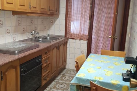 Apartamento en alquiler en Guardamar del Segura, Alicante, España 3 dormitorios, 95 m2 No. 74731 - foto 7