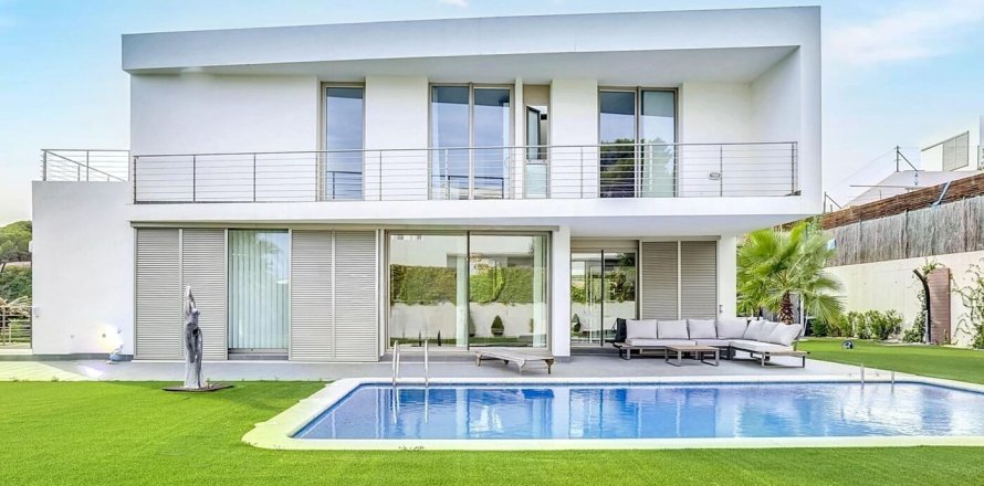 Māja Arenys de Mar, Barcelona, Spānijā 5 istabas, Nr. 140887