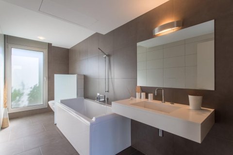 Продажа дома в Вальроманес, Барселона, Испания 4 спальни,  №140884 - фото 30