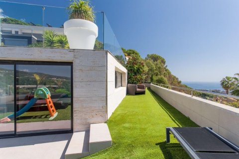 Сasa en venta en Sant Vicenc De Montalt, Barcelona, España 5 dormitorios, No. 140890 - foto 28