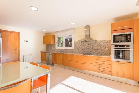 Продажа дома в Аренис де Мар, Барселона, Испания 4 спальни,  №140889 - фото 9