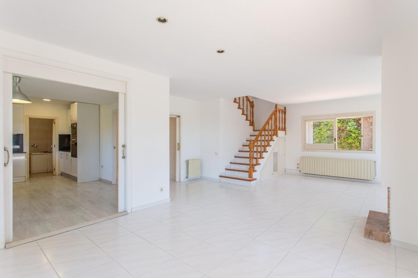 House in Sant Andreu de Llavaneres, Barcelona, Spain 5 bedrooms,  No. 140886