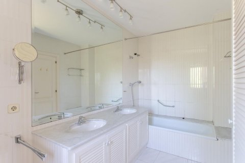 Сasa en venta en Sant Andreu de Llavaneres, Barcelona, España 5 dormitorios, No. 140886 - foto 26