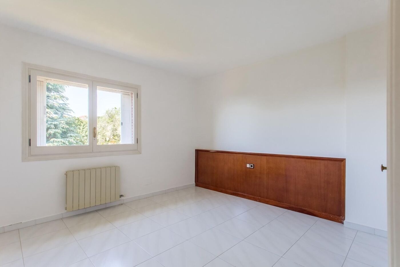 House in Sant Andreu de Llavaneres, Barcelona, Spain 5 bedrooms,  No. 140886
