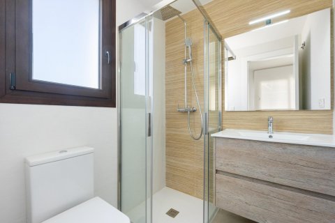 Продажа бунгало в Ло Паган, Мурсия, Испания 2 спальни, 99м2 №117076 - фото 18