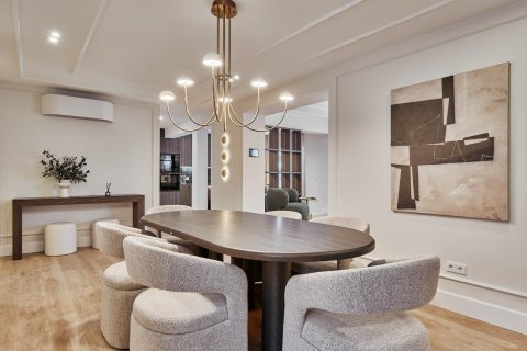 Dzīvoklis pārdošanā Madrid, Spānijā 3 istabas, 162 m2 Nr. 180159 - attēls 11