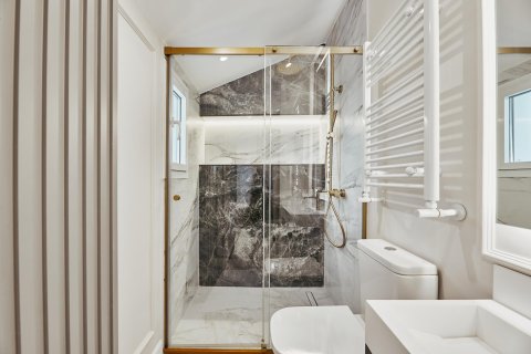Apartament w Madrid, Hiszpania 2 sypialnie, 49 mkw. nr 180158 – zdjęcie 19