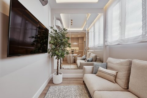 Apartament w Madrid, Hiszpania 2 sypialnie, 49 mkw. nr 180158 – zdjęcie 2