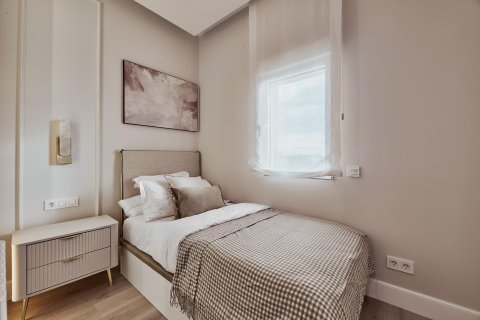 Apartament w Madrid, Hiszpania 2 sypialnie, 49 mkw. nr 180158 – zdjęcie 15