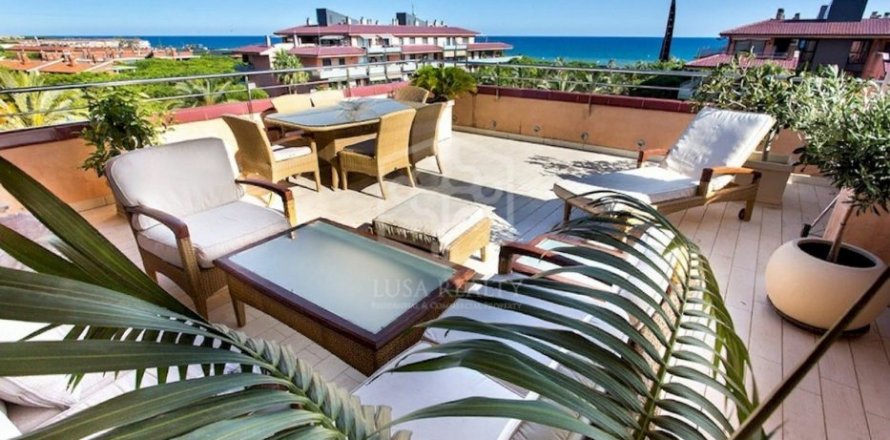 Apartment Gava, Barcelona, Espagne 3 chambres, 135 m2 No. 133233