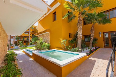 Dzīvoklis pārdošanā Punta Prima, Alicante, Spānijā 2 istabas, 85 m2 Nr. 143650 - attēls 25