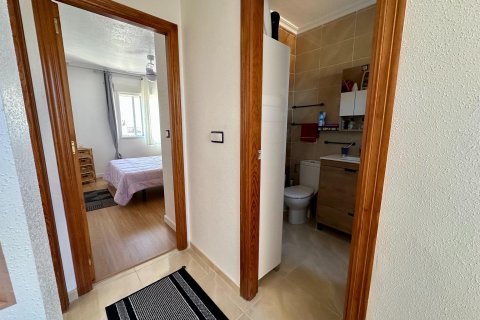 Radhus till salu i San Miguel de Salinas, Alicante, Spanien 4 sovrum, 167 kvm. Nr. 143645 - foto 6