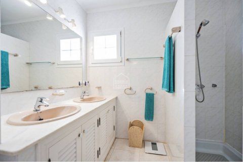 Продажа виллы в Маон, Менорка, Испания 3 спальни, 139м2 №144535 - фото 10