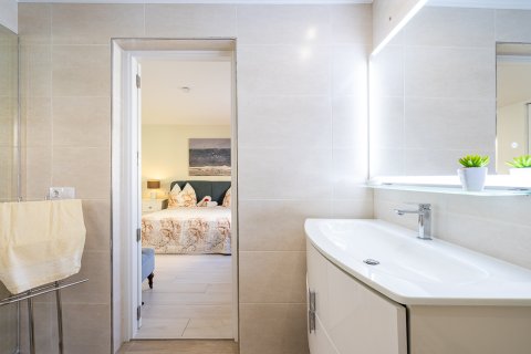 Huvila myytävänä Platja De Muro, Mallorca, Espanja, 3 makuuhuonetta, 300 m2 No. 144537 - kuva 8