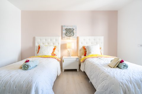 Huvila myytävänä Platja De Muro, Mallorca, Espanja, 3 makuuhuonetta, 300 m2 No. 144537 - kuva 9