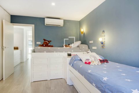 Huoneisto myytävänä Sant Just Desvern, Barcelona, Espanja, 2 makuuhuonetta, 116 m2 No. 164322 - kuva 19
