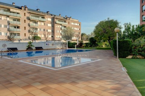 Huoneisto myytävänä Sant Just Desvern, Barcelona, Espanja, 2 makuuhuonetta, 116 m2 No. 164322 - kuva 27